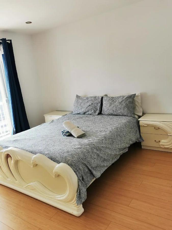 Marche Jean-Talon Suites Montréal Esterno foto